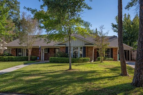 Photo of 12127 Tara Drive, Bunker Hill Village, TX 77024 (MLS # 32874005)