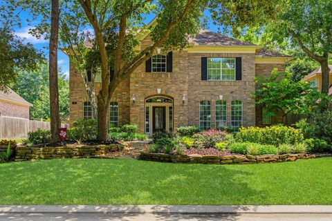 Photo of 18 Keelrock Place, The Woodlands, TX 77382 (MLS # 71054478)