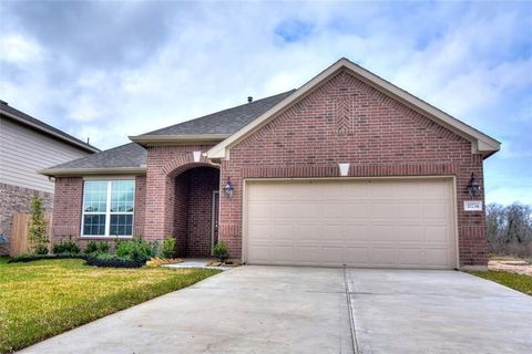 Photo of 10234 Humphreys Green Drive, Rosharon, TX 77583 (MLS # 72993741)