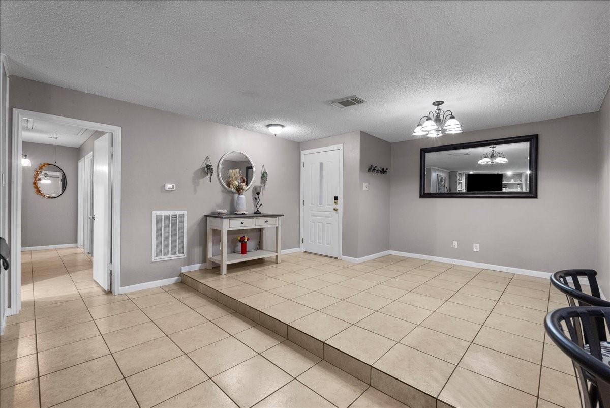 883 Silverpines Road