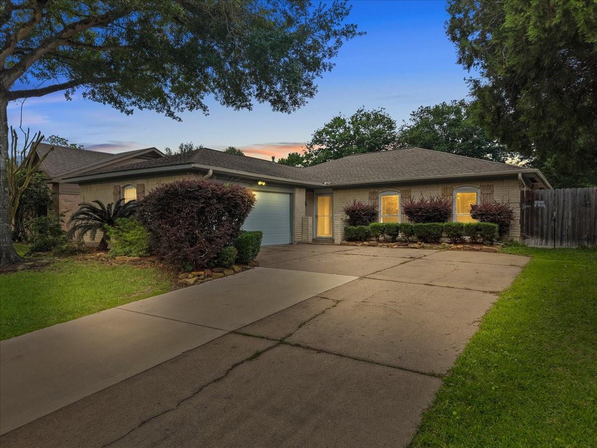 883 Silverpines Road