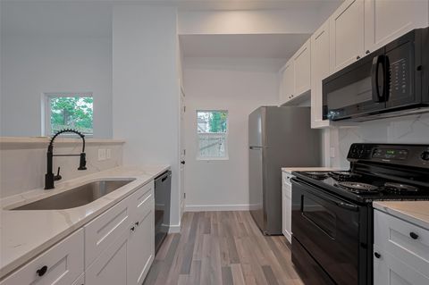 Tiny photo for 9009 Hilda Street, Houston, TX 77033 (MLS # 95263062)