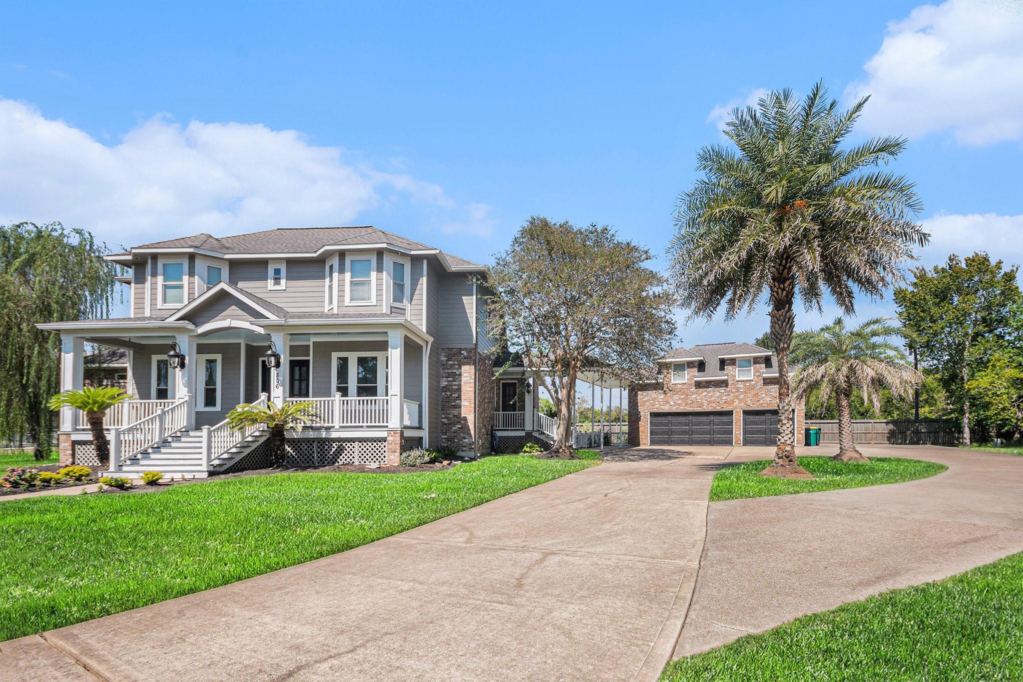 806 Quintana Roo Place