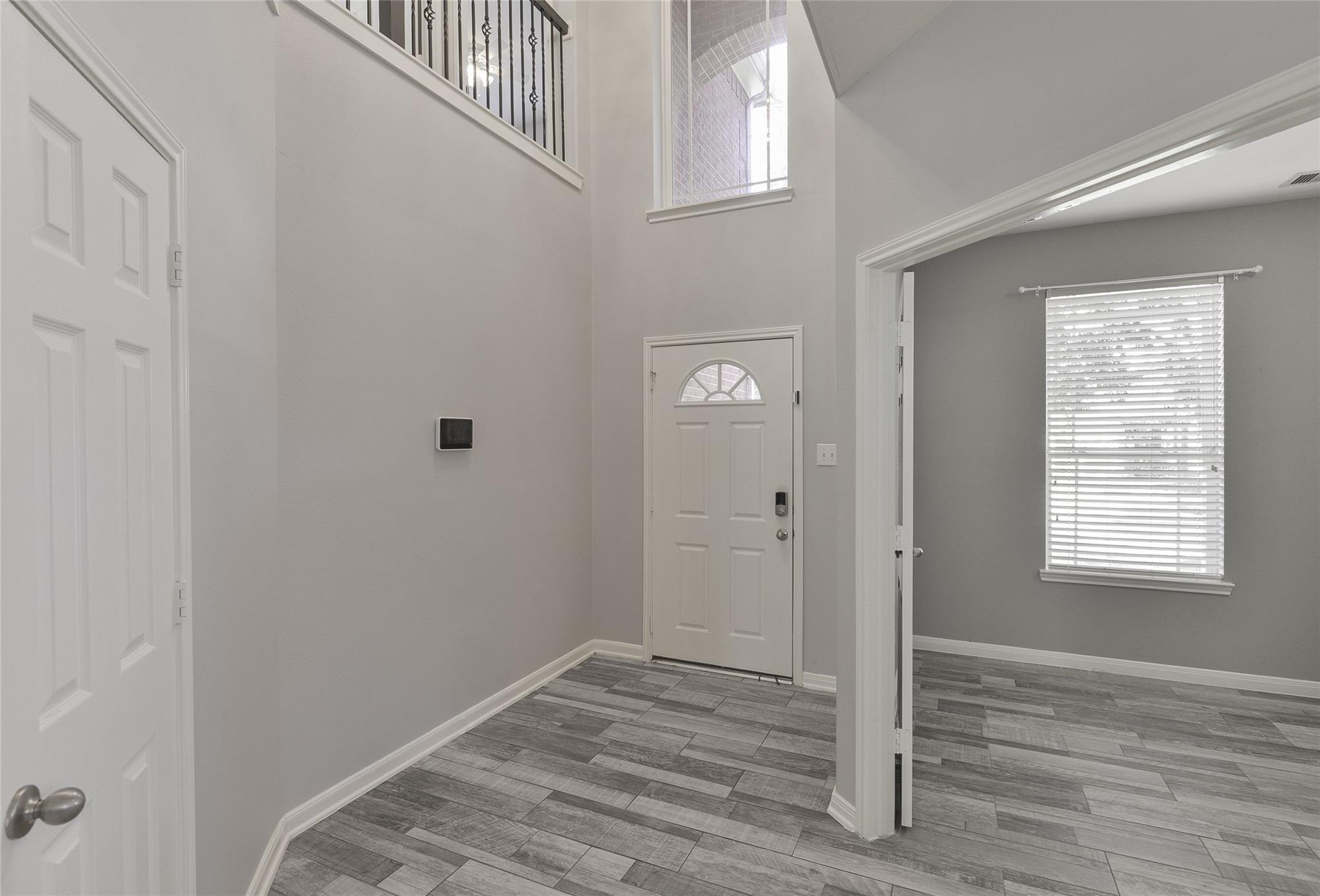 8726 Rolling Rapids Road