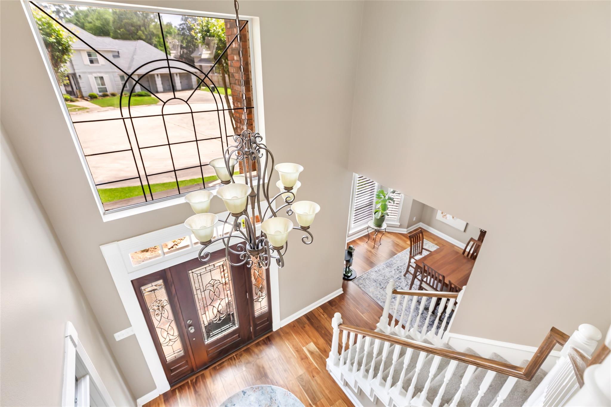 6123 Soaring Pine Court