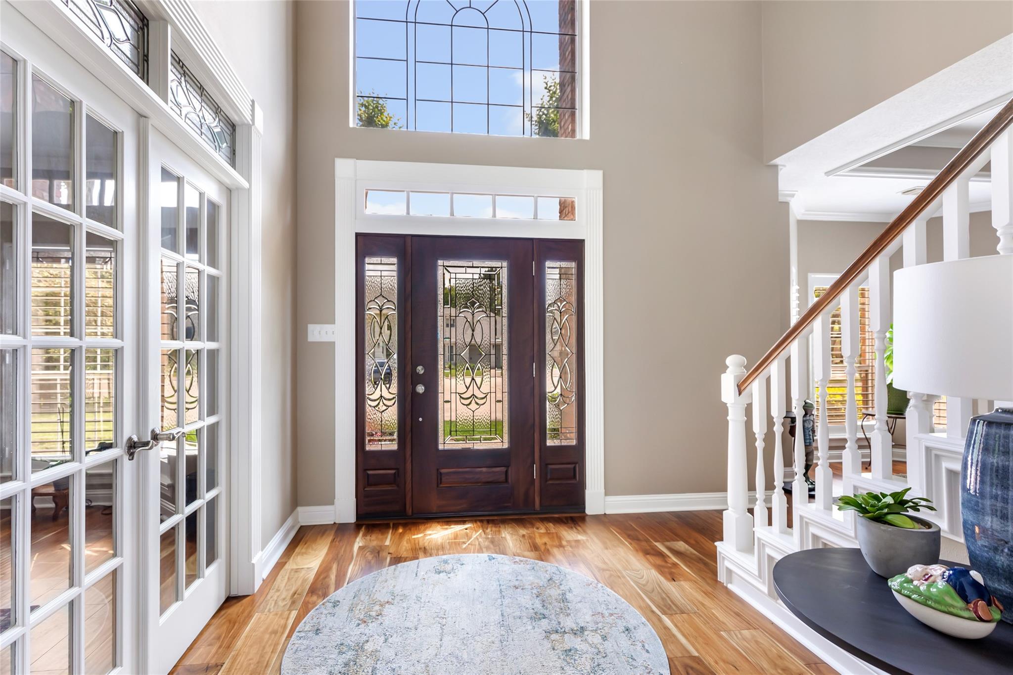 6123 Soaring Pine Court