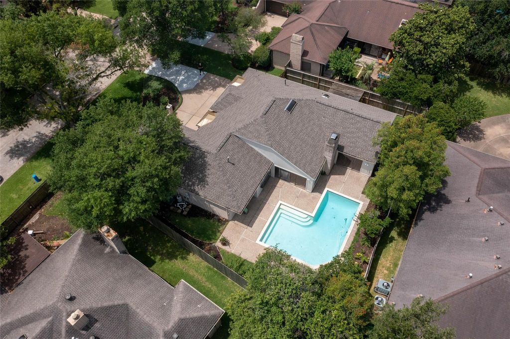 Photo of 13110 Waldemere Drive, Houston, TX 77077 (MLS # 62941701)