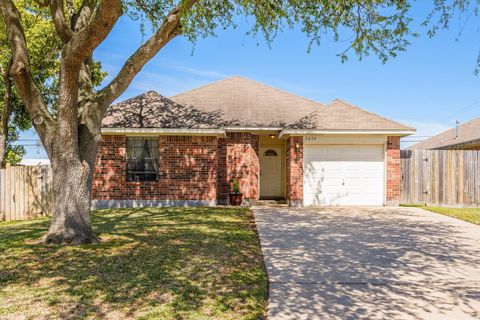 Homes For Sale - 2604 27th Avenue<br/> Texas City, TX 77590