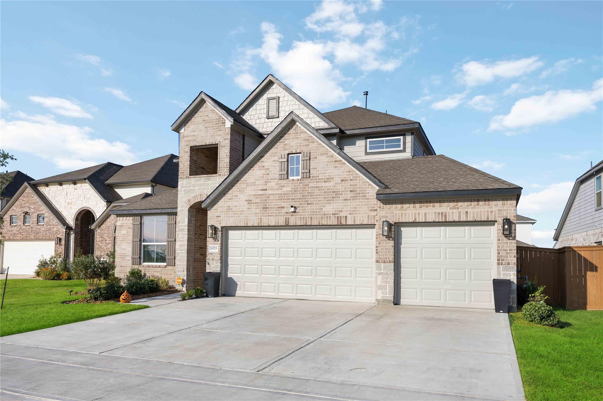 19715 Casa Brook Ln