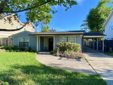 Photo of 1505 Chippendale Road, Houston, TX 77018 (MLS # 68682684)