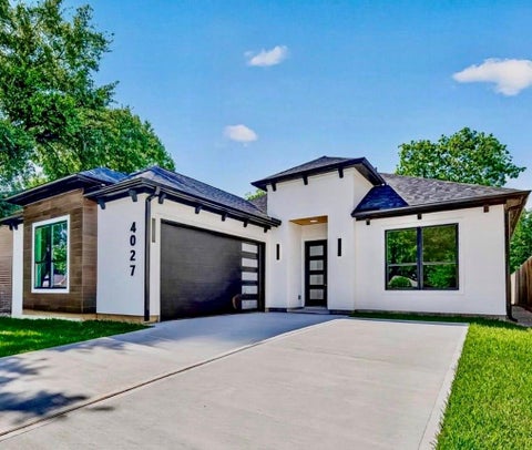 Photo of 4027 Black Locust Drive, Houston, TX 77088 (MLS # 9982718)