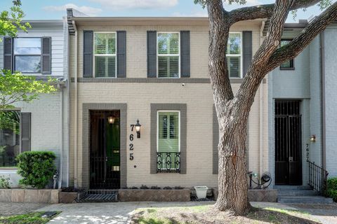 Photo of 7625 Olympia Drive, Houston, TX 77063 (MLS # 40621640)