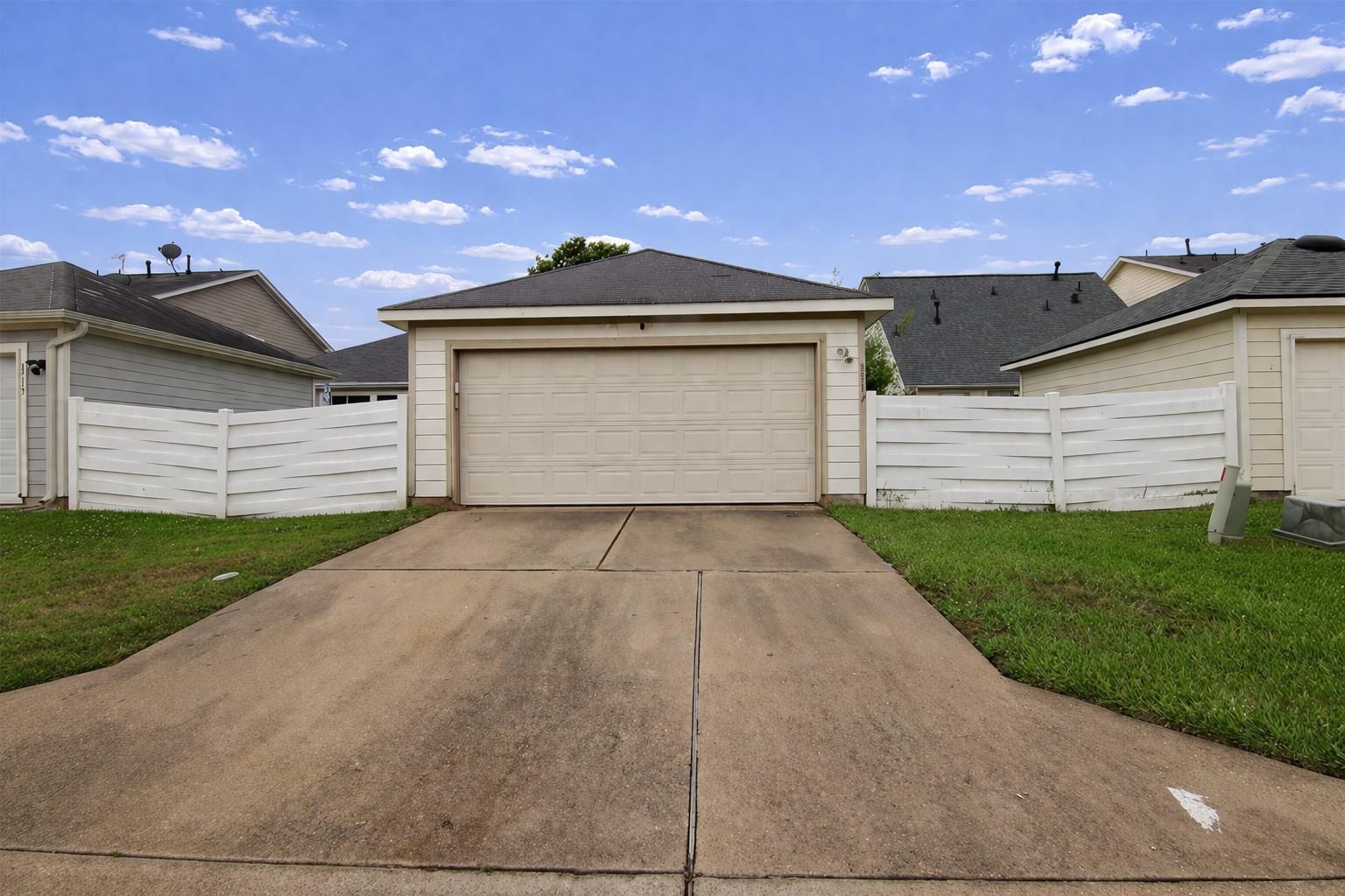 6319 Torrance Elms Court
