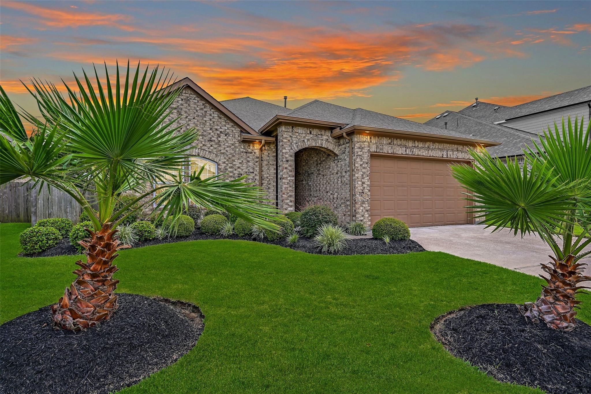 1433 Lake Mija Court