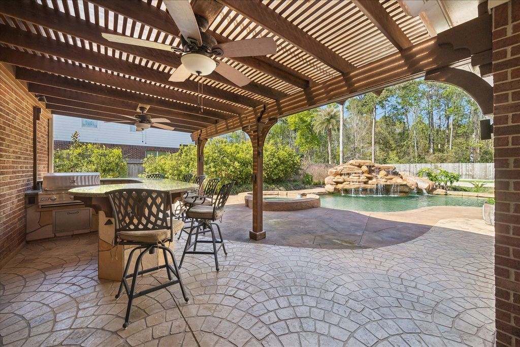 Photo of 2314 River Blossom Lane, Kingwood, TX 77345 (MLS # 48323201)