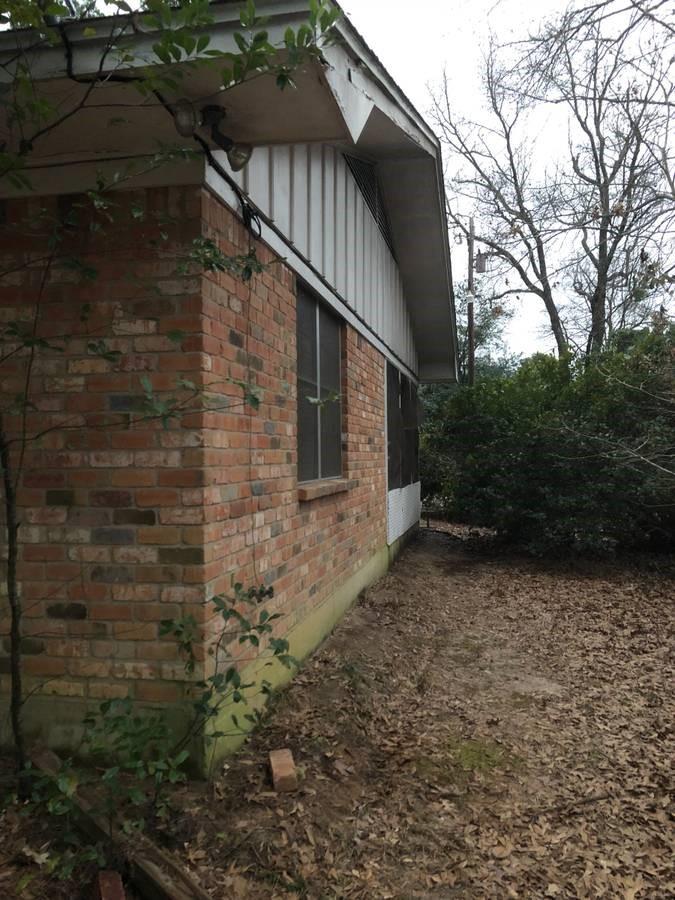 4375 State Highway 43 S