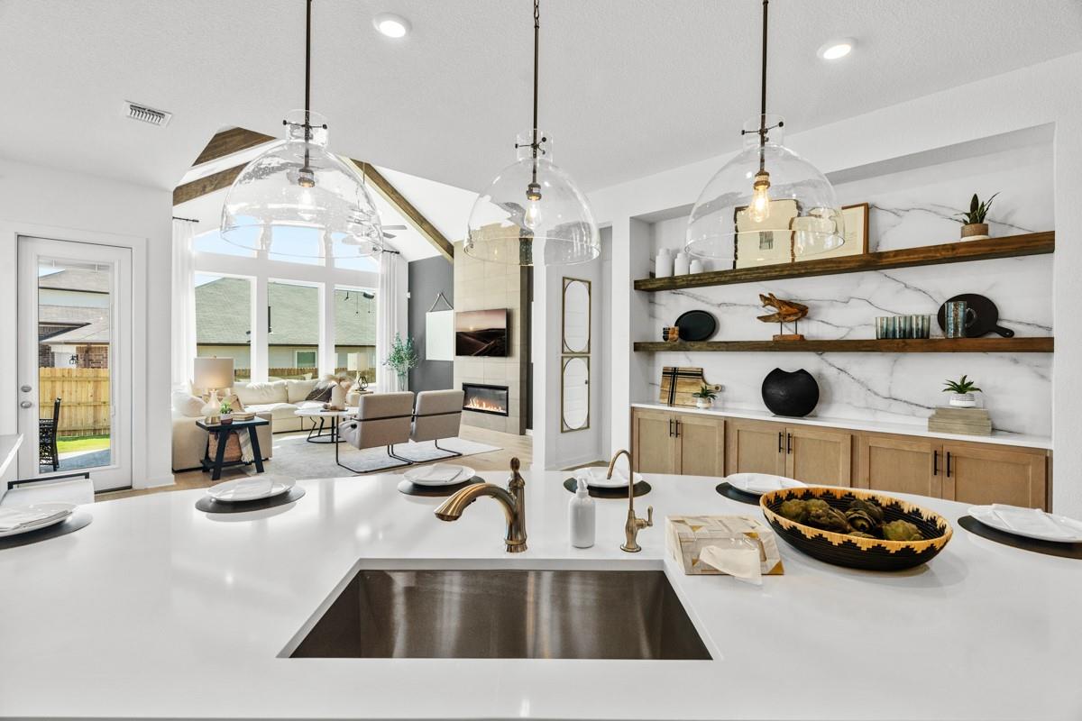 13314 Valley Orchard