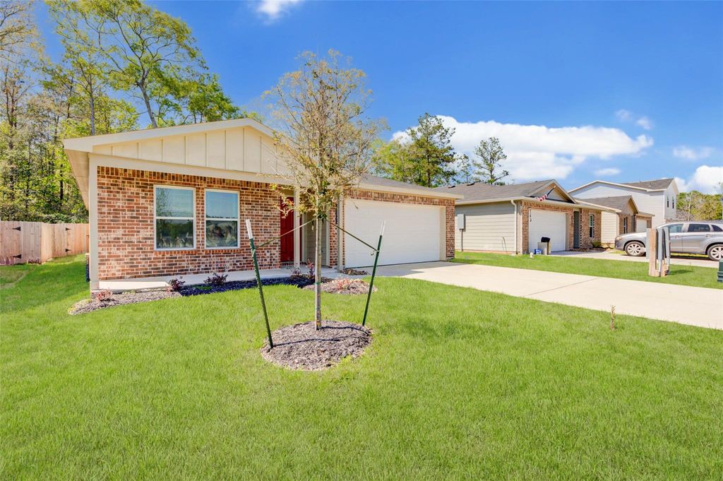 Photo of 10042 Cerritos Drive, Conroe, TX 77306 (MLS # 67958458)