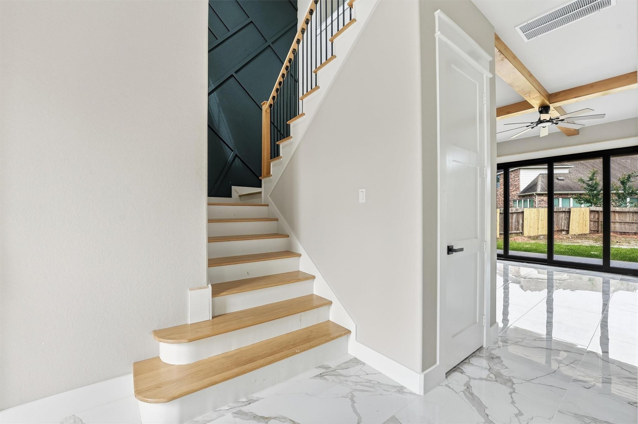 3388 Wooded Lane