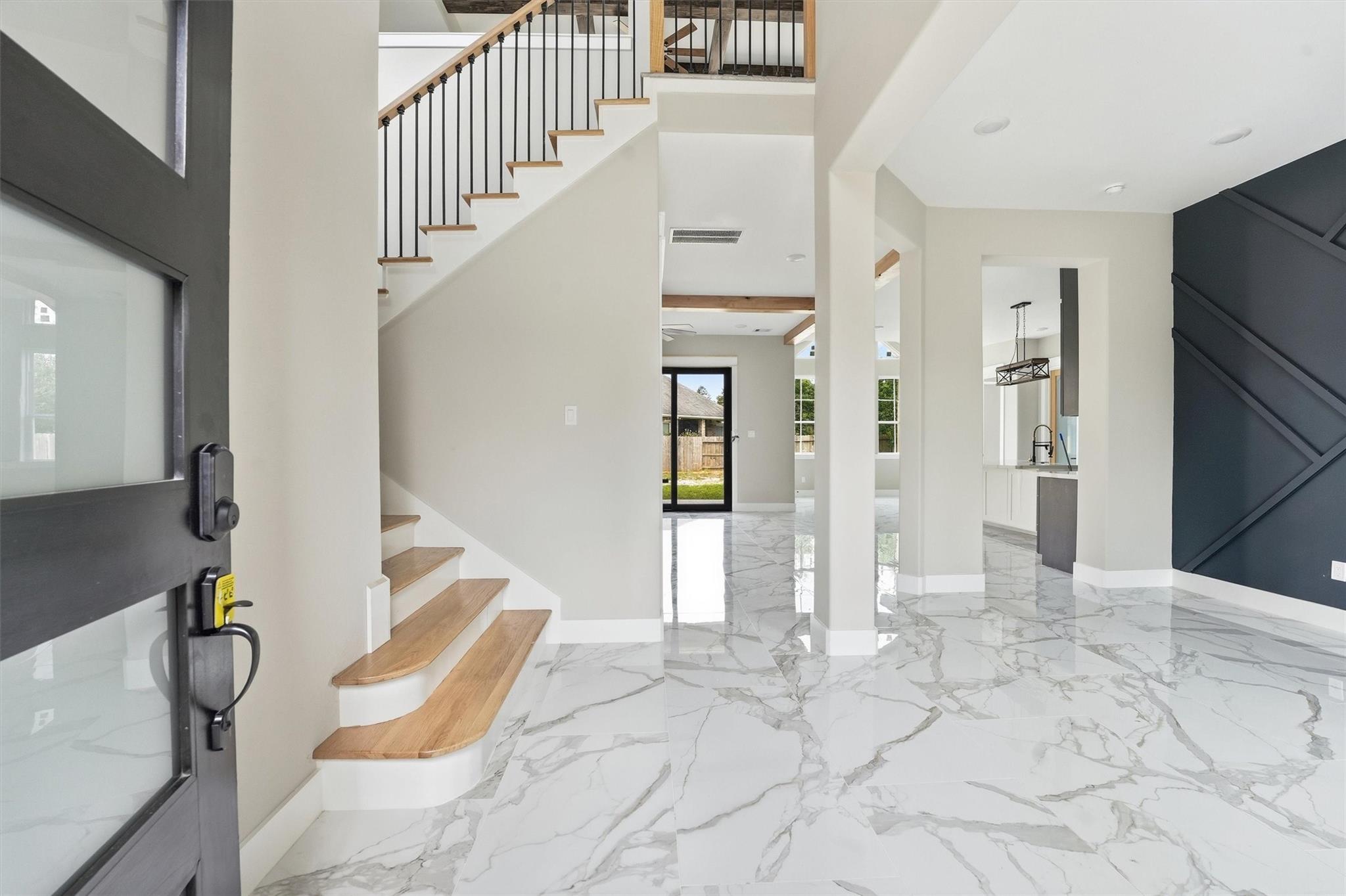 3388 Wooded Lane