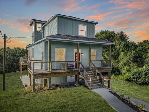 Photo of 4444 Shady Lake Drive, Seabrook, TX 77586 (MLS # 7116967)