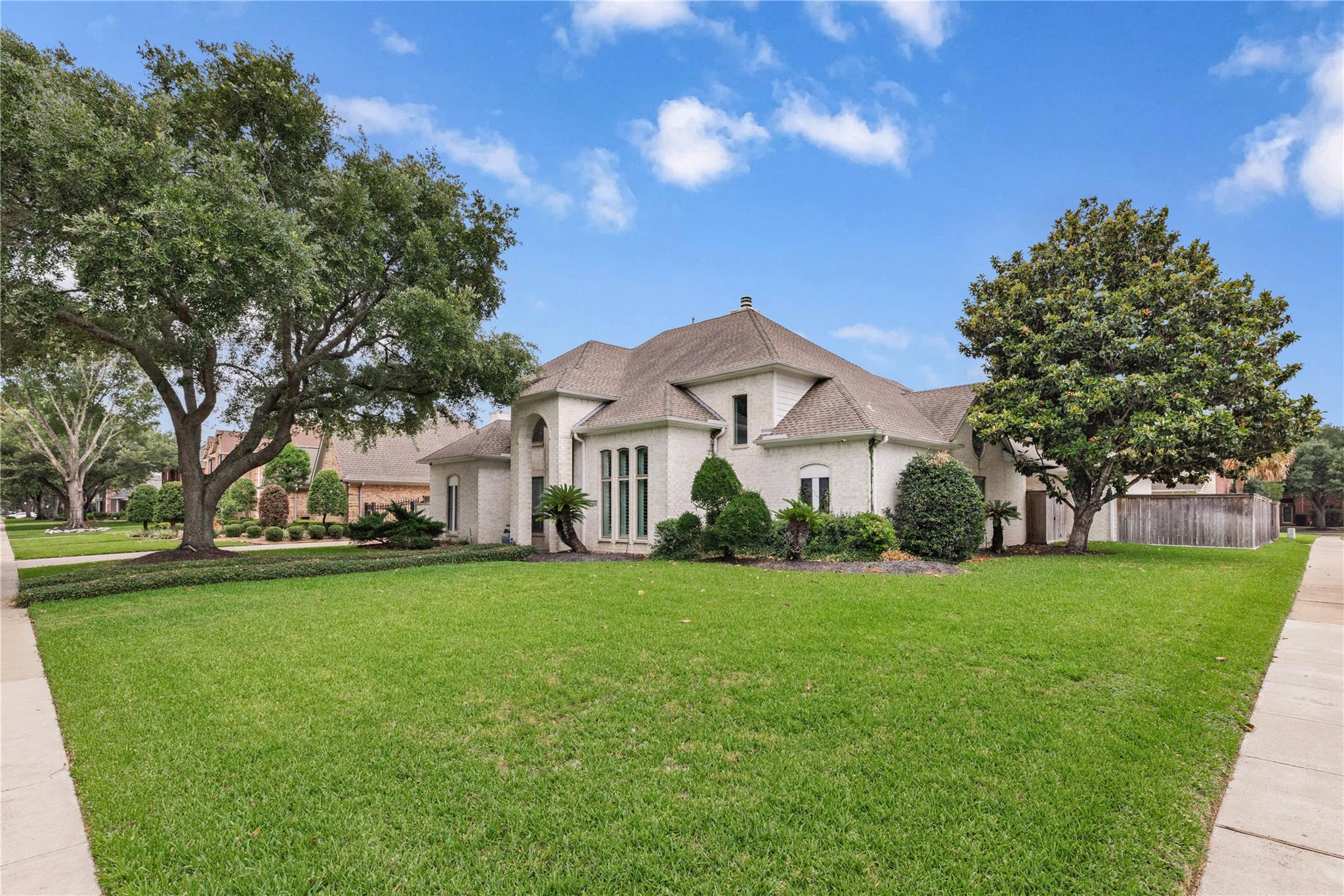 5019 Baywood Drive