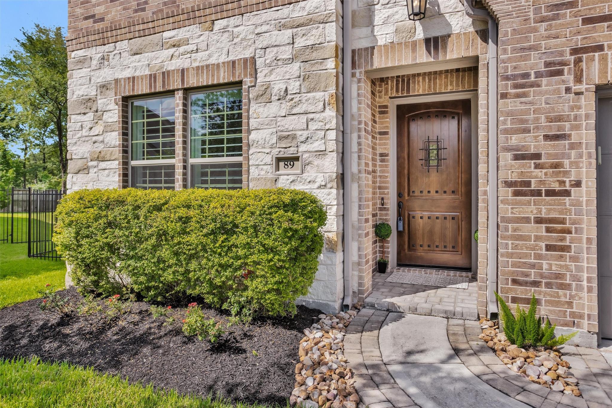 89 Madrone Terrace Place