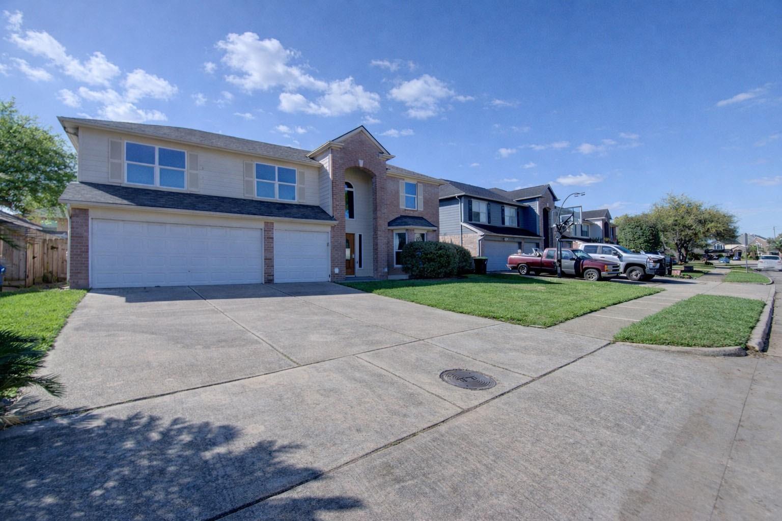1831 Courtside Place Drive