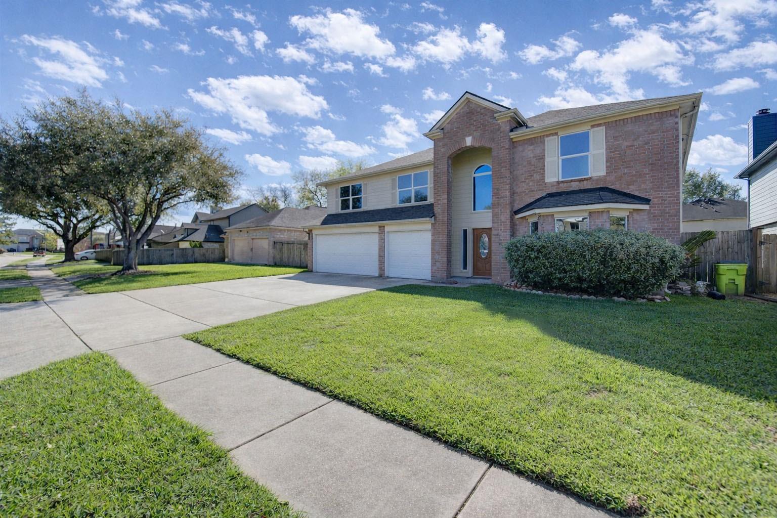 1831 Courtside Place Drive