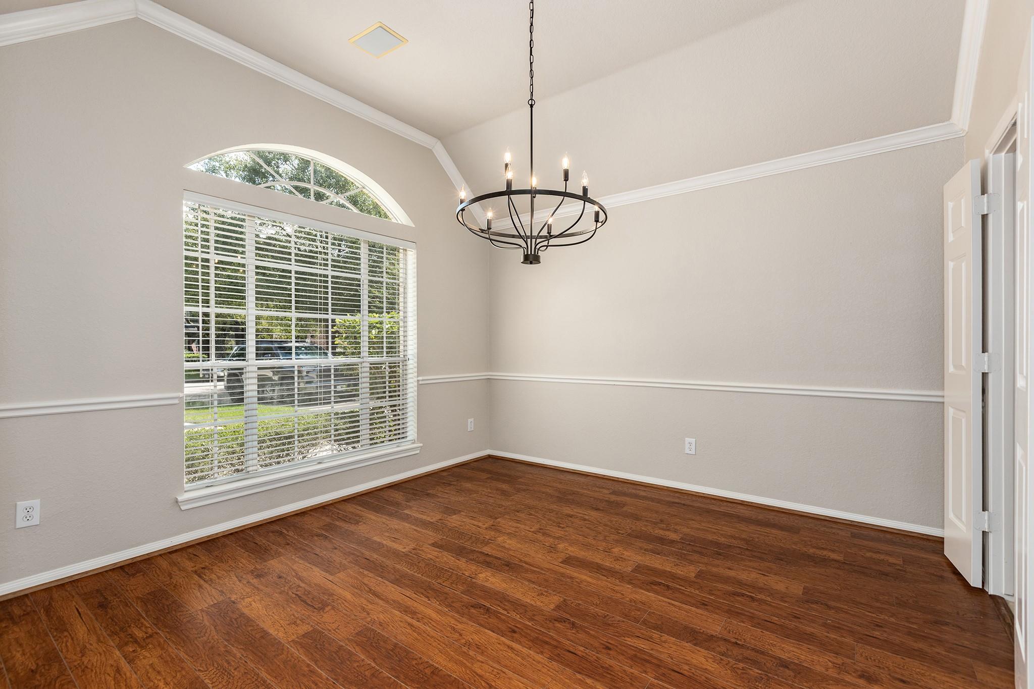 14618 Kings Head Drive