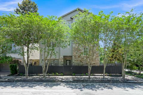 Photo of 2101 Elmen Street, Houston, TX 77019 (MLS # 18314145)