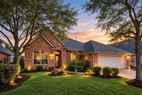 Photo of 18123 Billabong Crescent Court, Cypress, TX 77429 (MLS # 8960143)