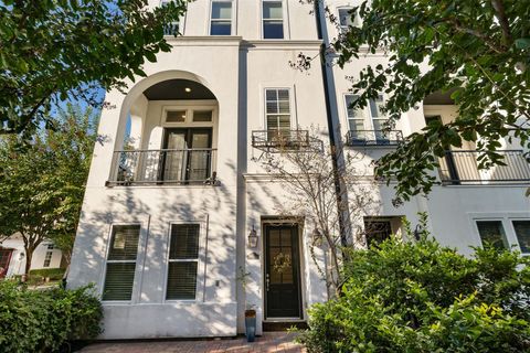 Photo of 10937 Wrenwood Manor, Houston, TX 77043 (MLS # 26546752)