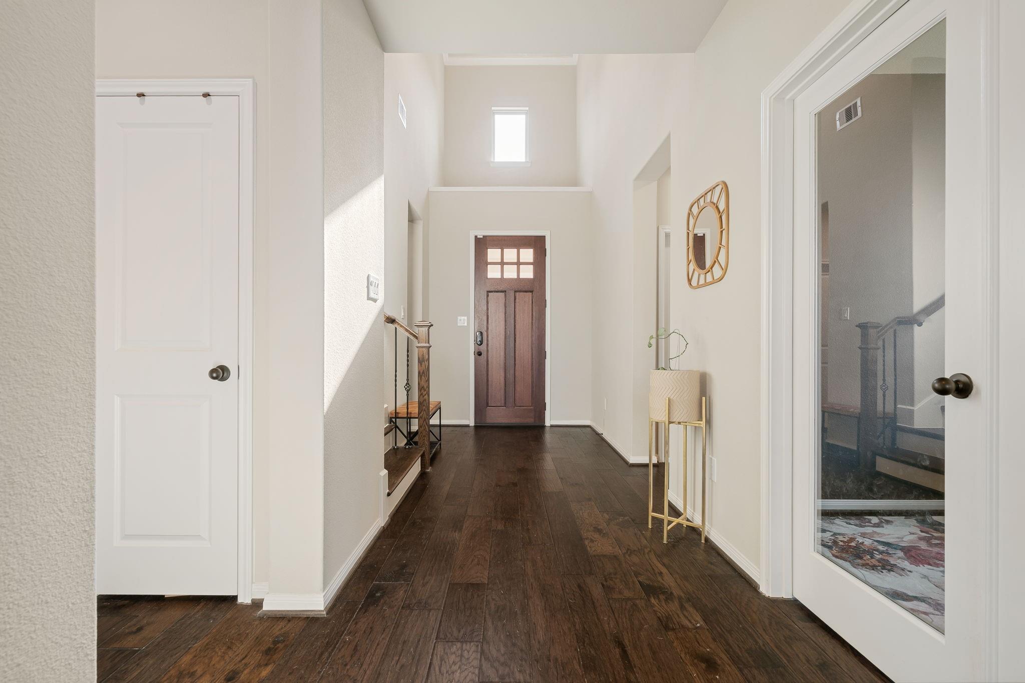 17525 Sunset Skies Road