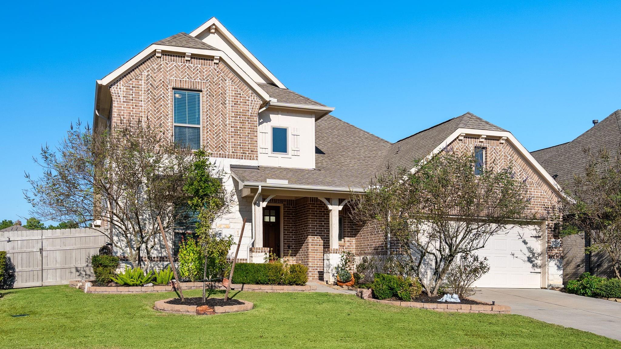 17525 Sunset Skies Road