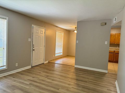 Photo of 2102 5th Avenue N #5, Texas City, TX 77590 (MLS # 22763057)