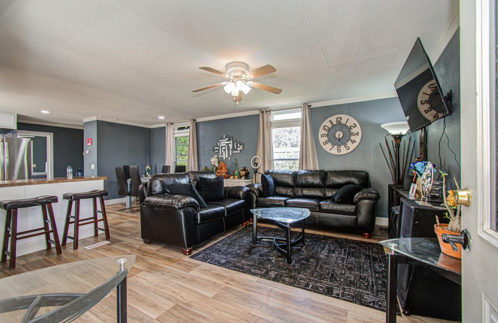 Photo of 20609 Cochran Road Rd, Hempstead, TX 77445 (MLS # 70275061)