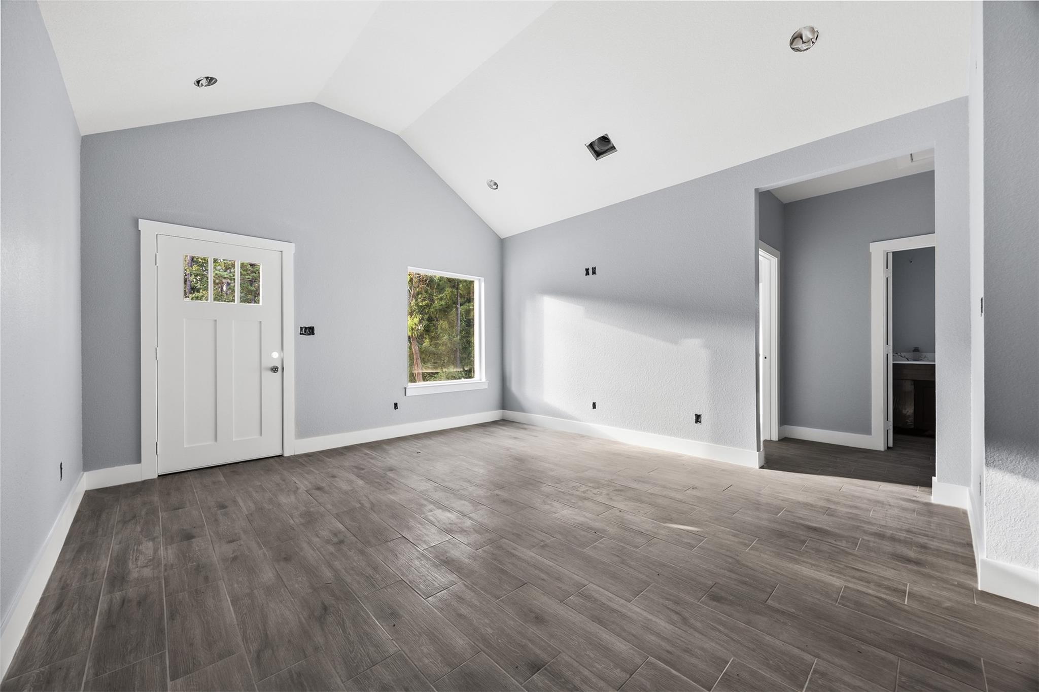 15123 Arrowhead Loop E