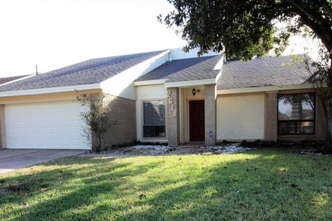 Photo of 2618 Quarry Hill Road, Sugar Land, TX 77478 (MLS # 58868930)