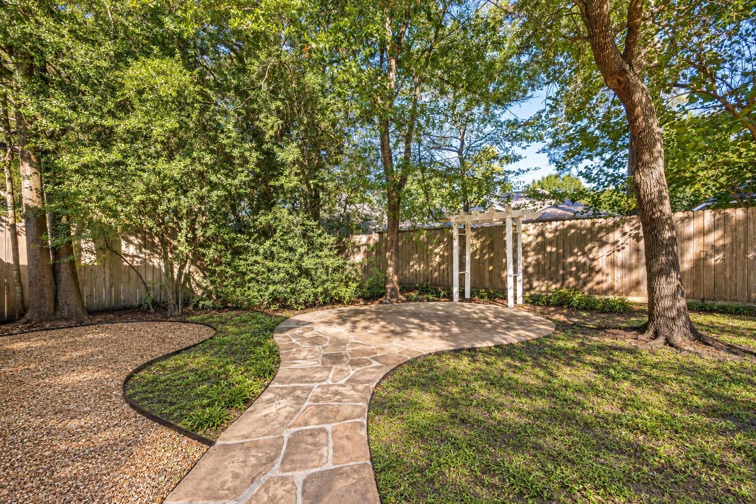 26 Heron Hollow Court