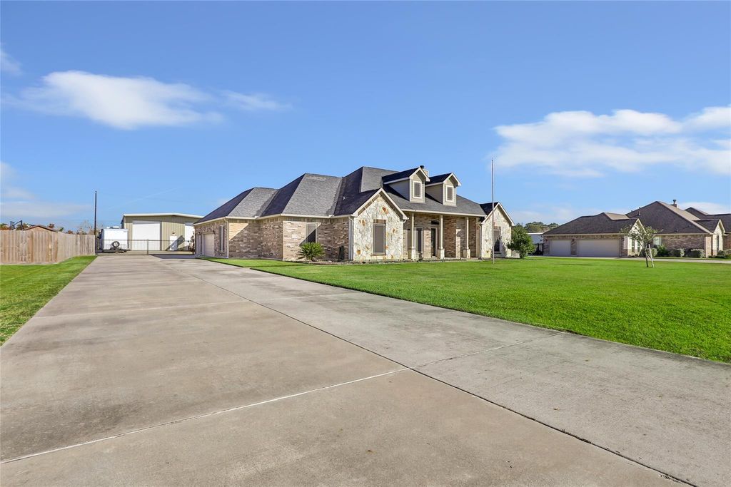 Photo of 4603 Pineloch Bayou Drive, Baytown, TX 77523 (MLS # 29255208)