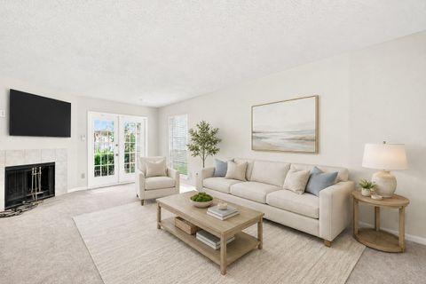 Photo of 1515 Sandy Springs Road #3001, Houston, TX 77042 (MLS # 80589896)
