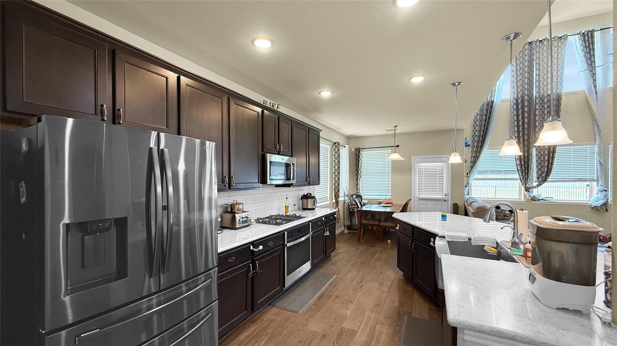 3822 Dry Creek Drive
