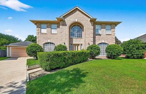 Photo of 6307 Box Bluff Court Ct, Sugar Land, TX 77479 (MLS # 3256691) Photo of 6307 Box Bluff Court Ct, Sugar Land, TX 77479 (MLS # 3256691)