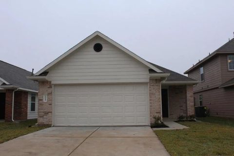 Photo of 5622 Latta Plantation Dr, Katy, TX 77449 (MLS # 30142009)