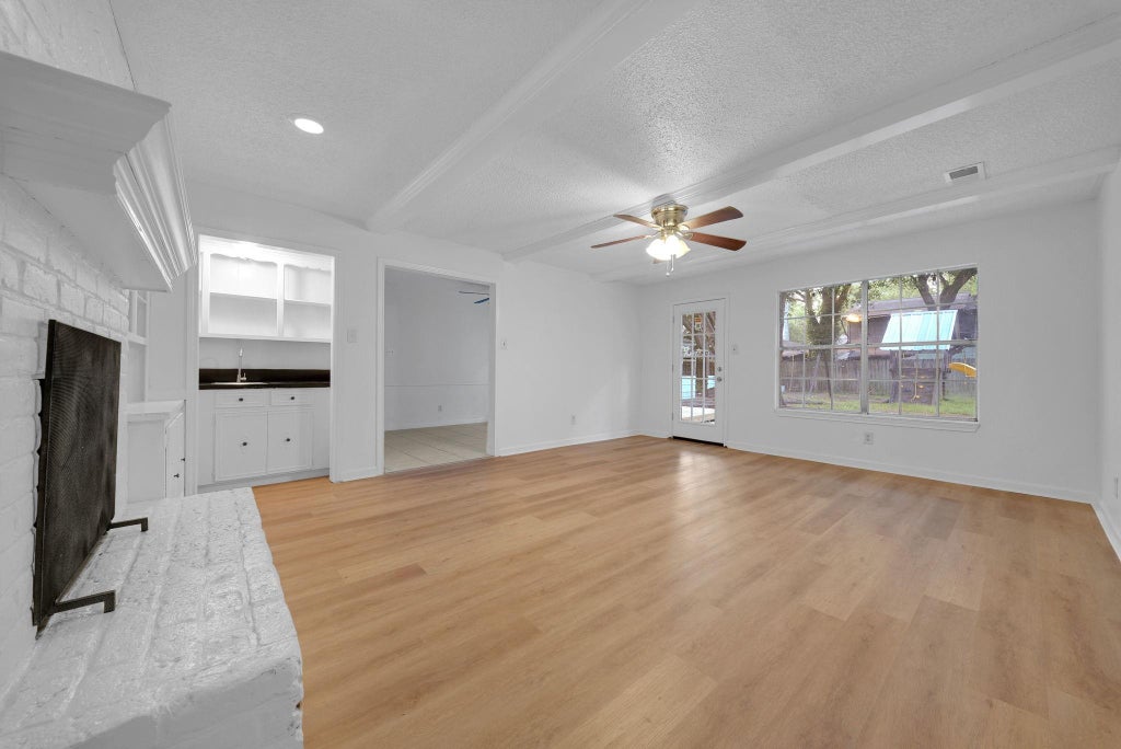 Photo of 10806 Creektree Drive, Houston, TX 77070 (MLS # 26198023)