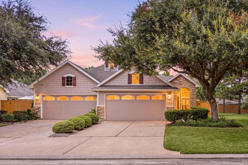 Photo of 5306 Greenbrae Lane, Katy, TX 77494 (MLS # 72848592)