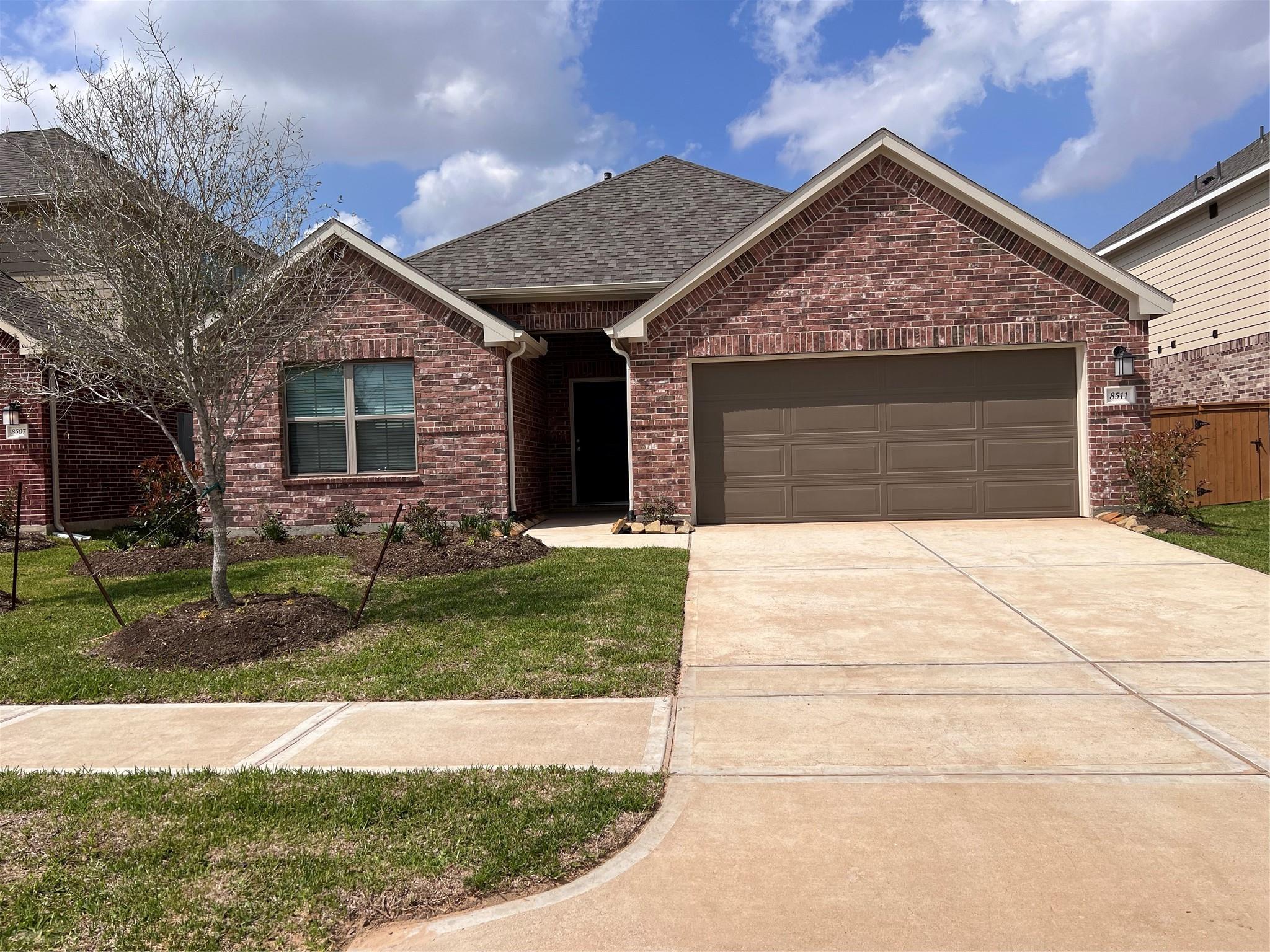 8511 Jetty Glen Drive