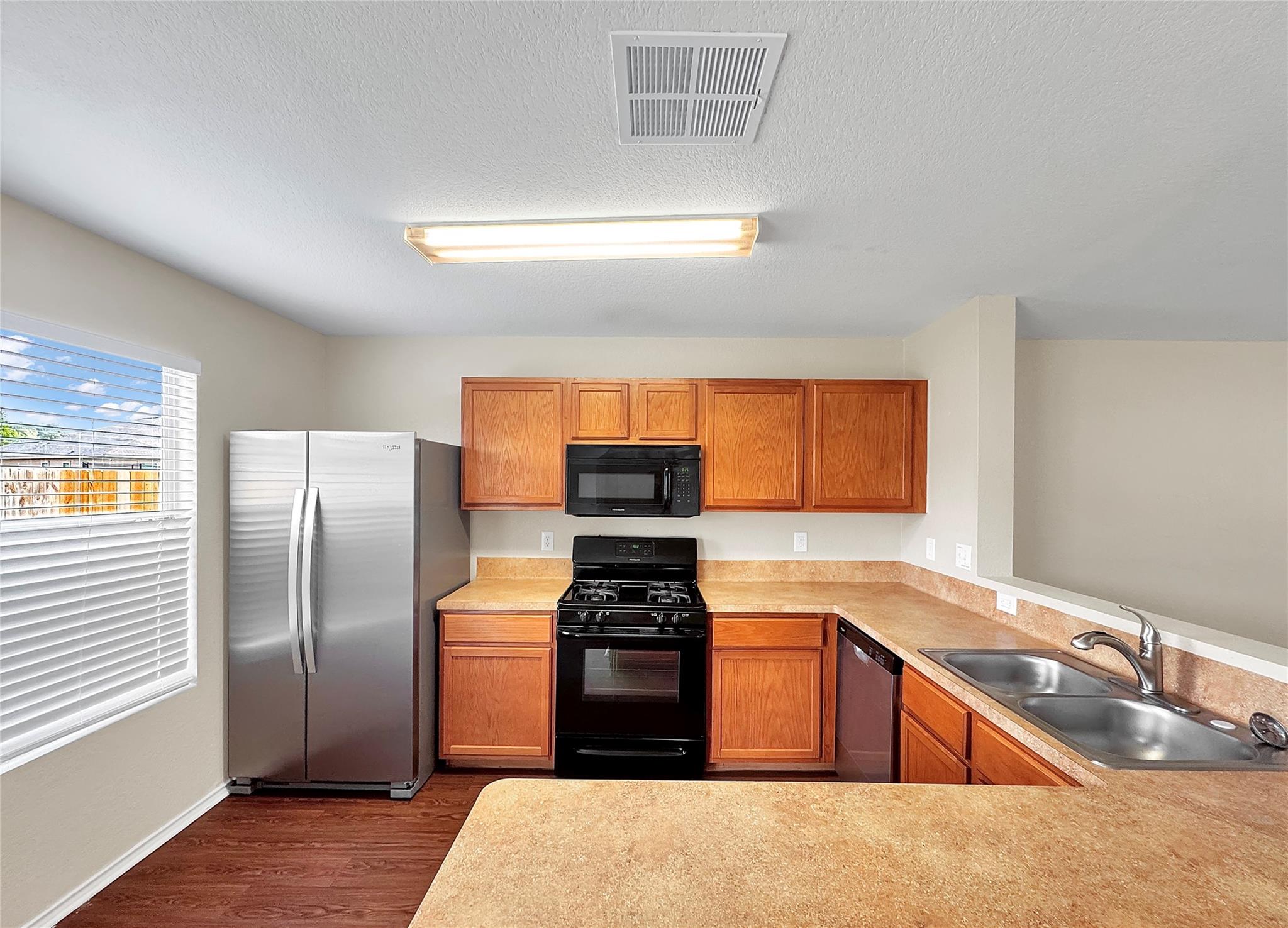 2030 Vanamen Court