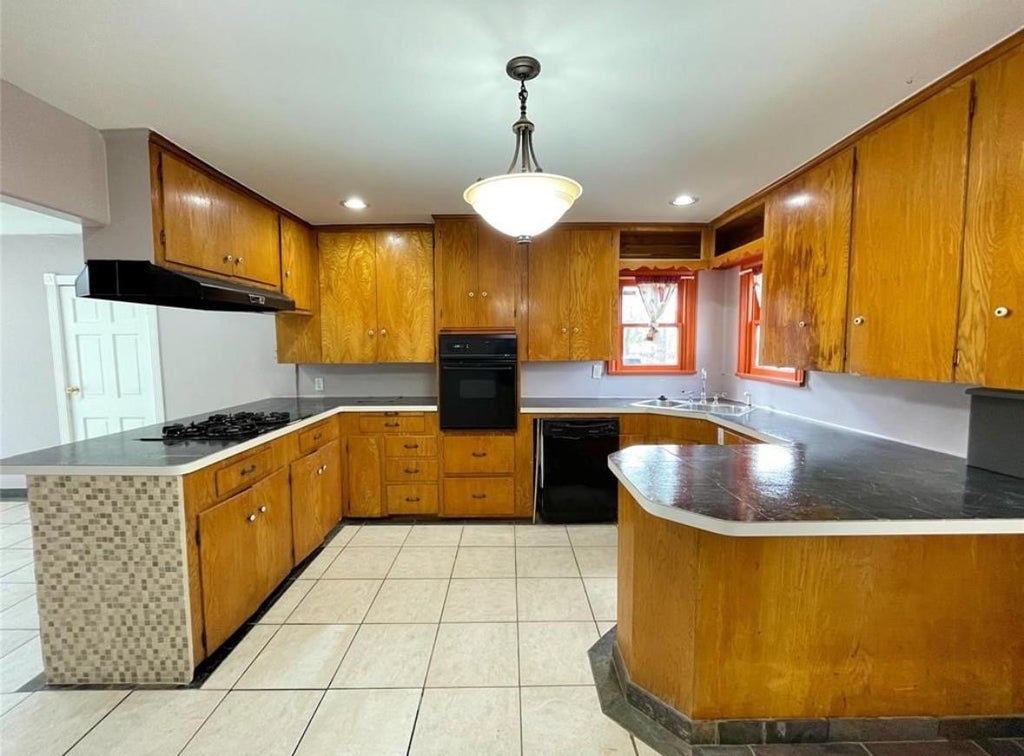 Photo of 7230 Sims Drive, Houston, TX 77061 (MLS # 66742414)